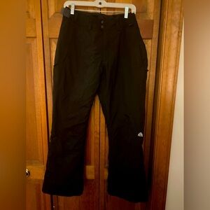 Nike ACG Women's Sz M (8-10) Black Outer Layer Snow/Ski/Cold Weather Pants